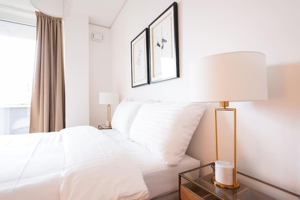 Executive Suite W/ Rooftop Pool เวียนนา ภายนอก รูปภาพ
